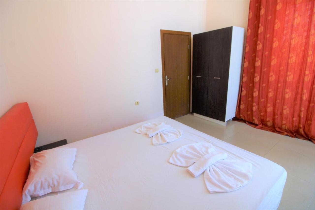 Eden - Menada Apartments サニービーチ エクステリア 写真