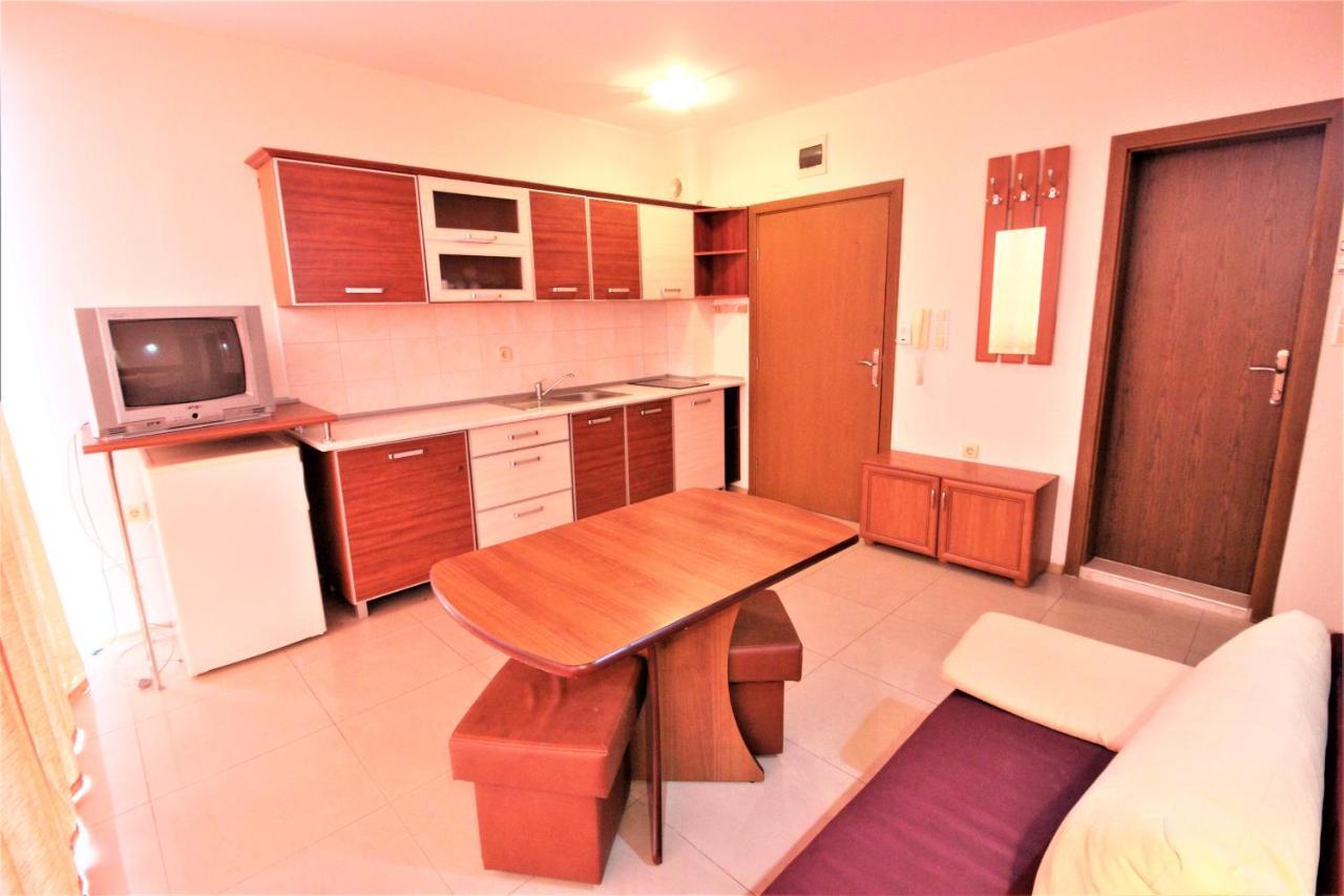 Eden - Menada Apartments サニービーチ エクステリア 写真