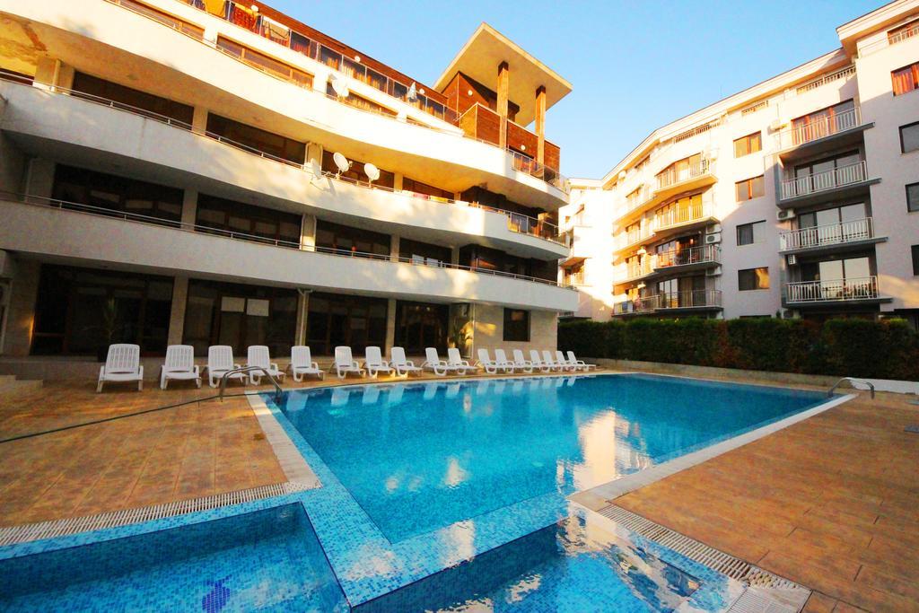 Eden - Menada Apartments サニービーチ エクステリア 写真