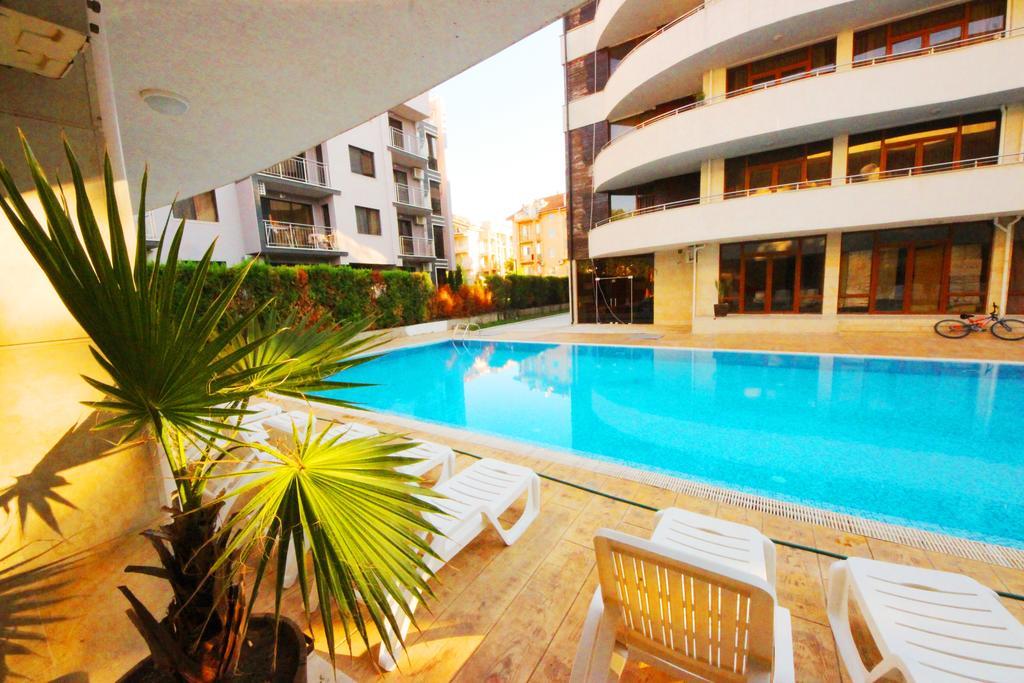 Eden - Menada Apartments サニービーチ エクステリア 写真