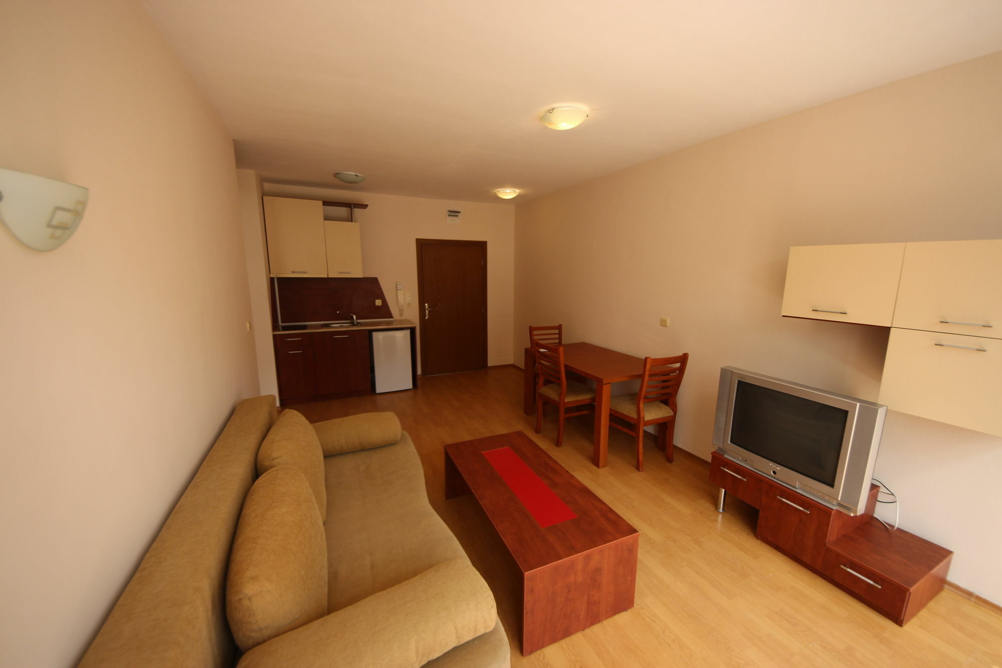 Eden - Menada Apartments サニービーチ エクステリア 写真